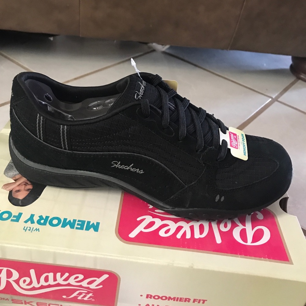 Relaxed fit from skechers